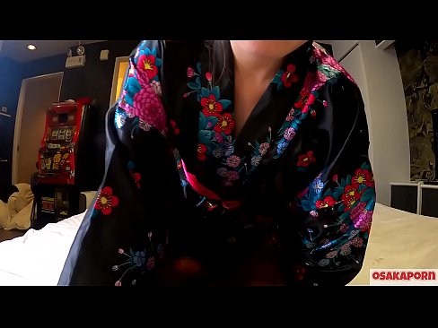 ❤️ Jong cosplay meisje houdt van seks tot orgasme met een squirt in een paardenvrouwtje en een blowjob. Aziatisch meisje met harig kutje en mooie tieten in traditioneel Japans kostuum in amateur video waarin masturbatie met neukspeeltjes wordt getoond. Sakura 3 OSAKAPORN. ❤❌ Anal porno at us ❌❤