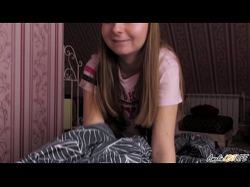 ❤️ Blondie zuigt haar BFF's diep en krijgt Cum in haar mond ❤❌ Anal porno at us ❌❤